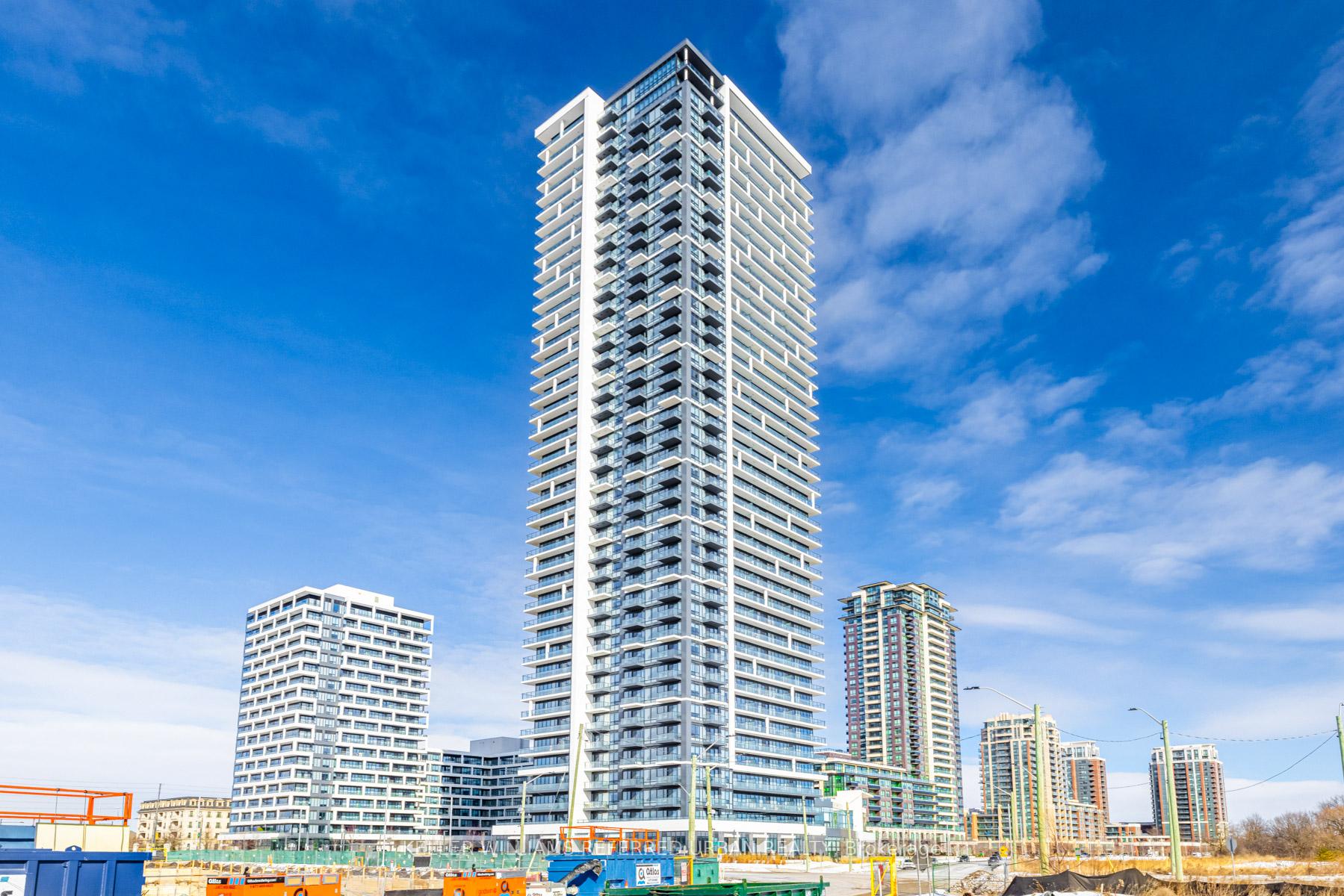 Photo 3 of Unit 3706, 8 Water Walk Drive, Markham, Unionville — HOMEH