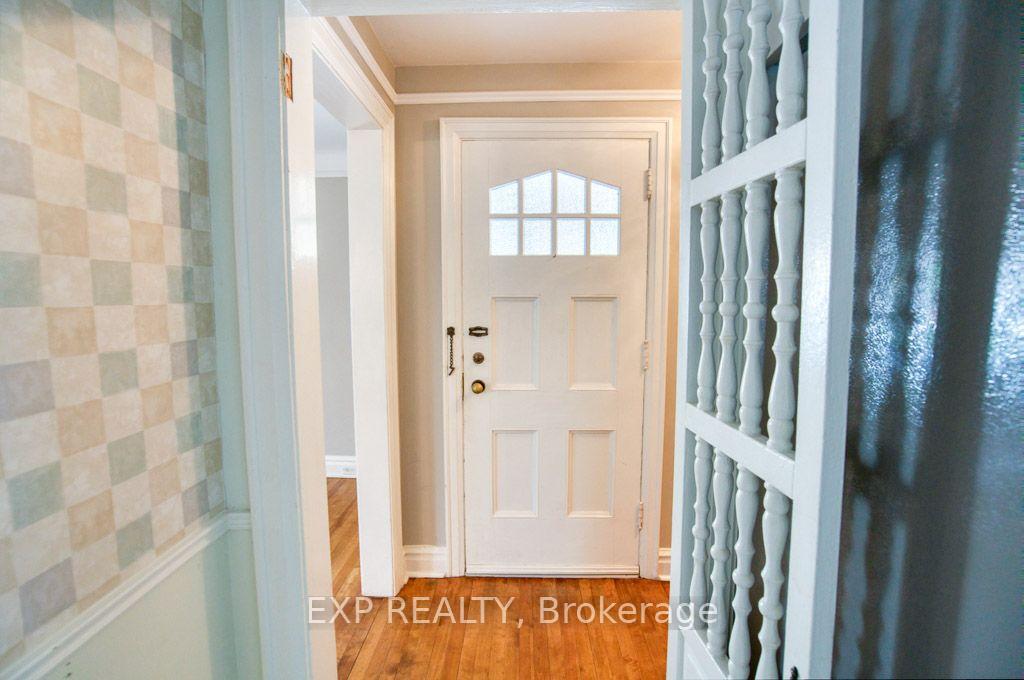 Photo 4 of Unit A, 304 Stewart Street, Ottawa, Sandy Hill — HOMEH