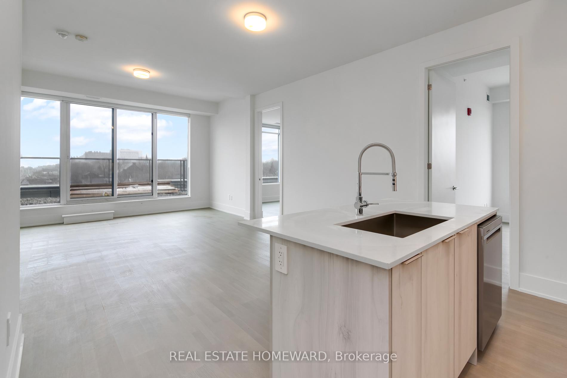 Photo 6 of Unit 601, 495 Logan Avenue, Toronto, North Riverdale — HOMEH