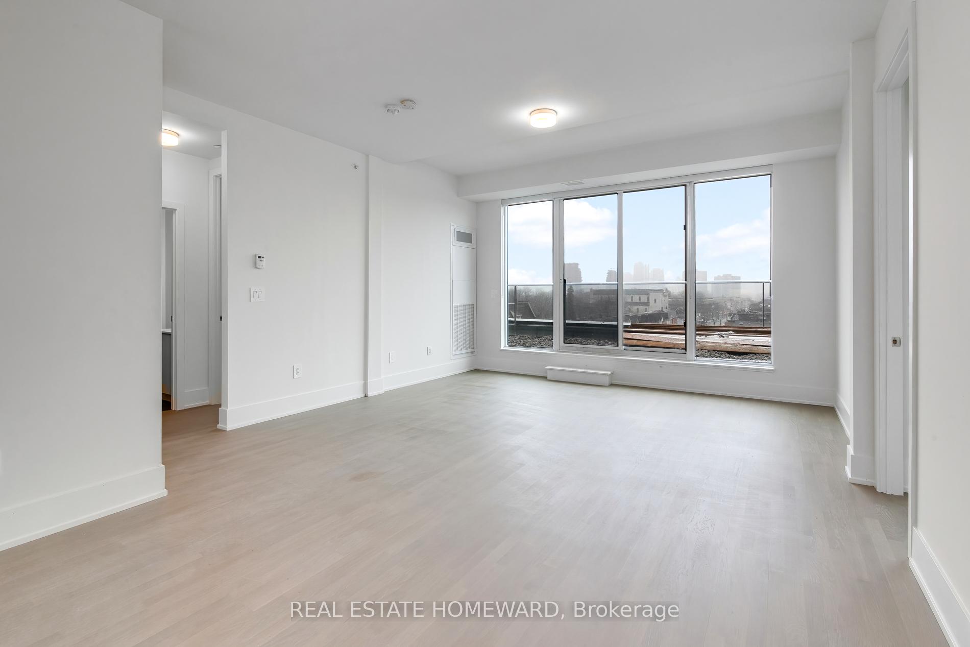 Photo 7 of Unit 601, 495 Logan Avenue, Toronto, North Riverdale — HOMEH