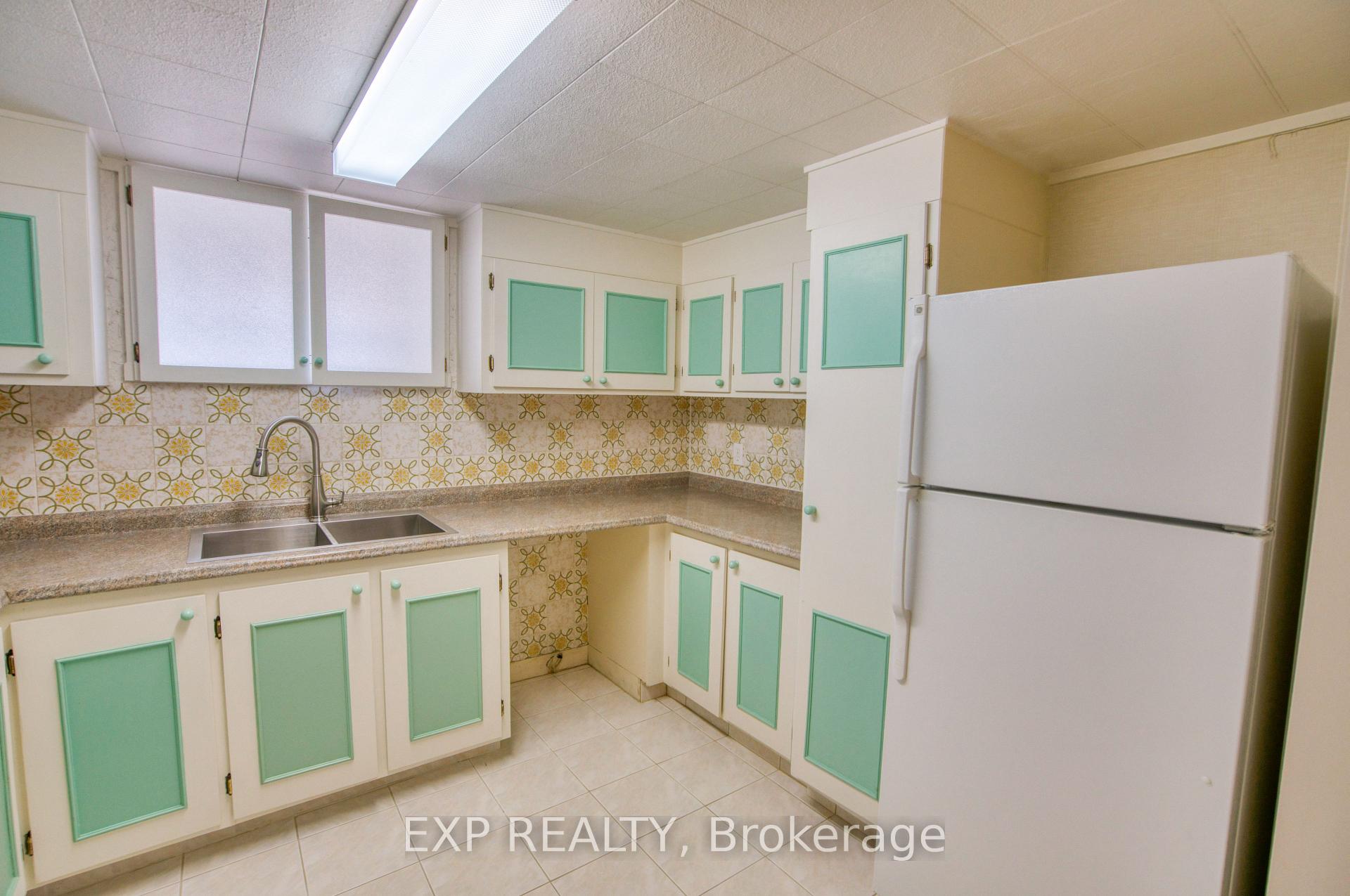 Photo 12 of Unit B, 304 Stewart Street, Ottawa, Sandy Hill — HOMEH