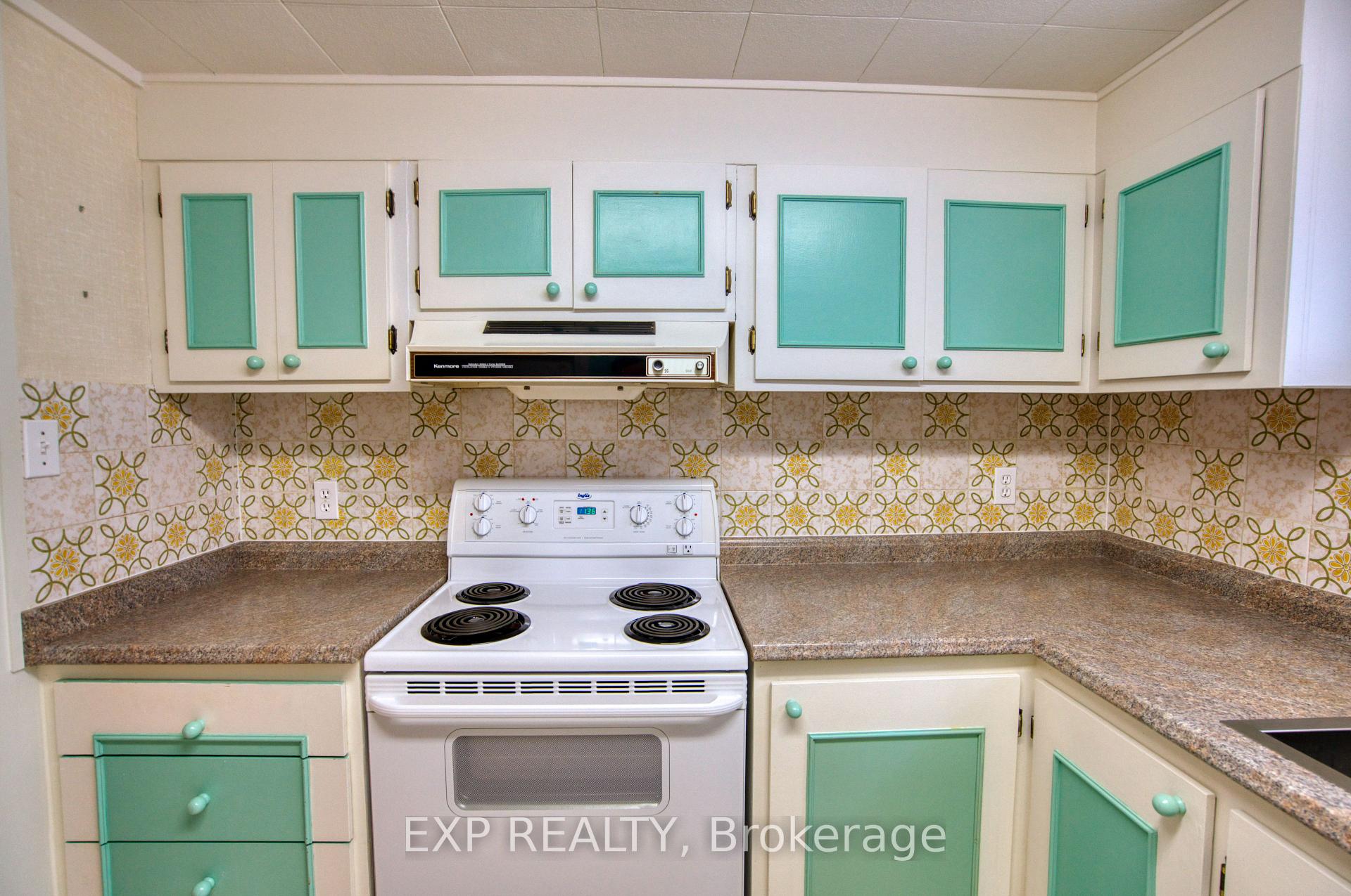 Photo 13 of Unit B, 304 Stewart Street, Ottawa, Sandy Hill — HOMEH