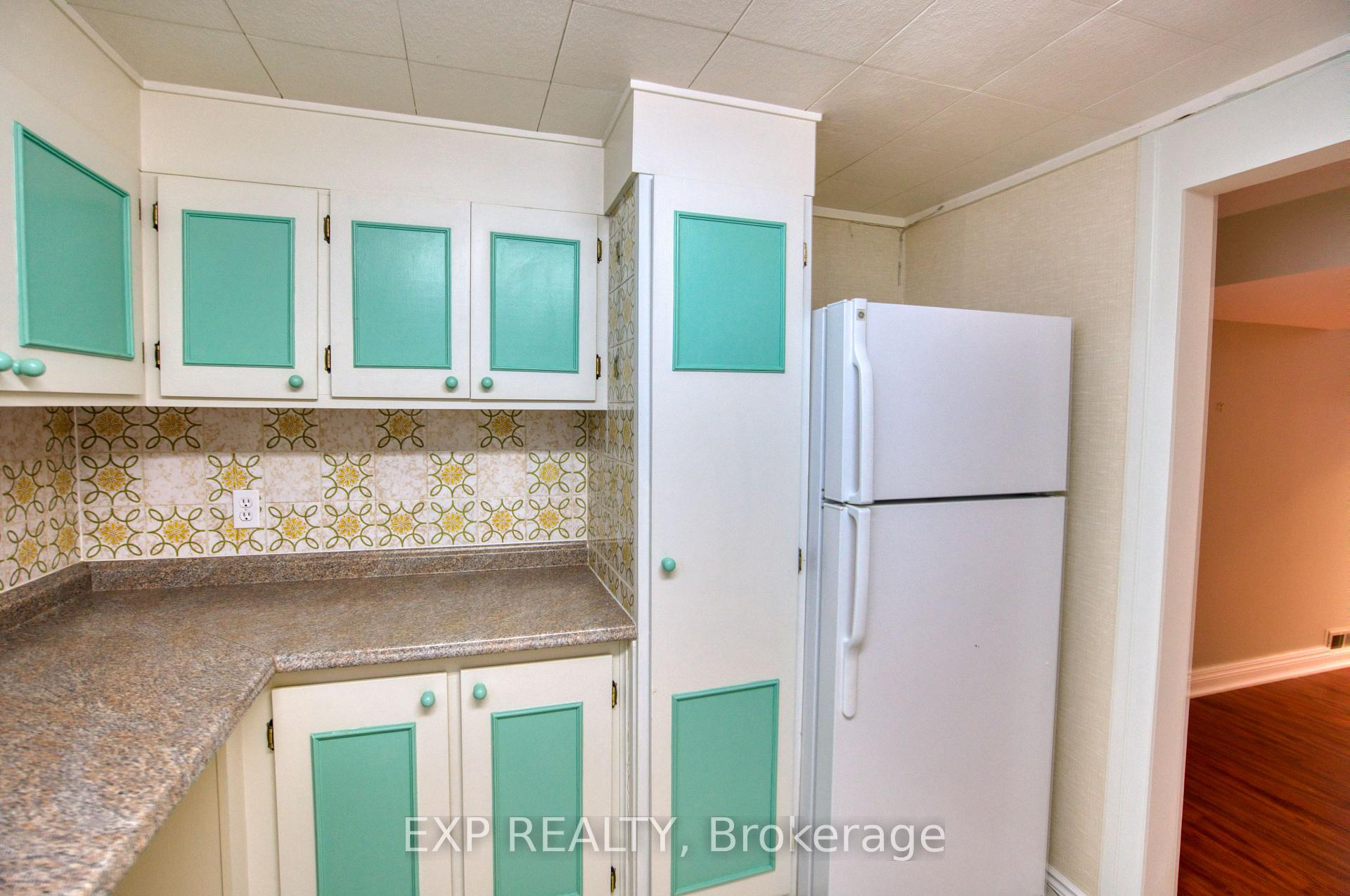 Photo 15 of Unit B, 304 Stewart Street, Ottawa, Sandy Hill — HOMEH