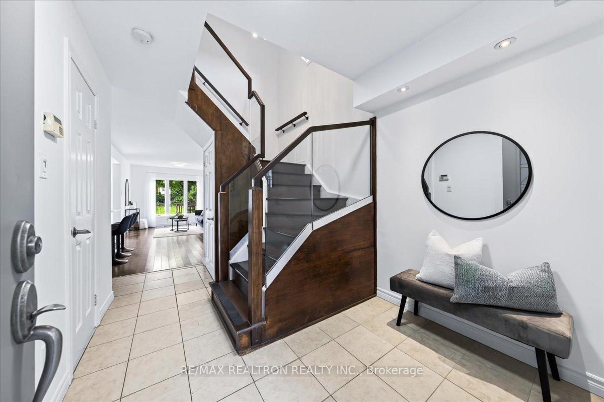 Photo 7 of 21 Brandy Crescent, Kitchener, Grand River North — HOMEH