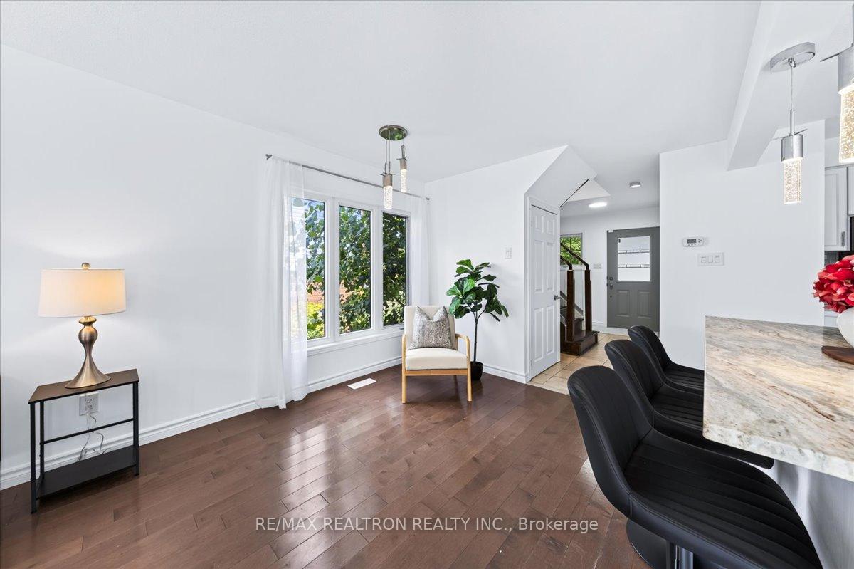 Photo 22 of 21 Brandy Crescent, Kitchener, Grand River North — HOMEH