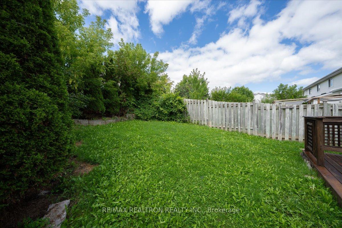 Photo 37 of 21 Brandy Crescent, Kitchener, Grand River North — HOMEH
