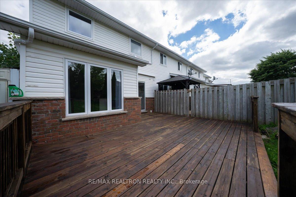 Photo 44 of 21 Brandy Crescent, Kitchener, Grand River North — HOMEH