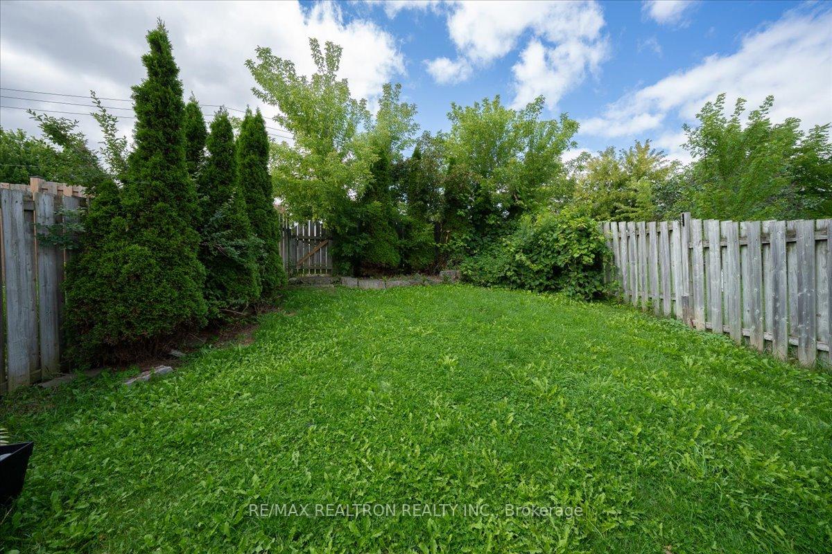 Photo 45 of 21 Brandy Crescent, Kitchener, Grand River North — HOMEH