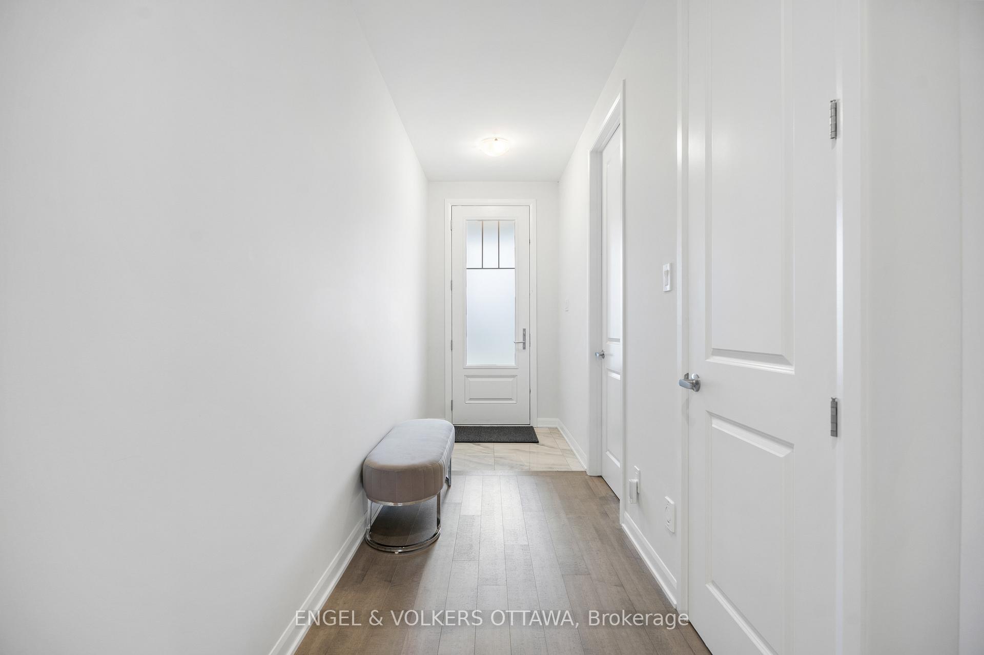Photo 2 of 777 Coast Circle, Ottawa, Mahogany Community — HOMEH
