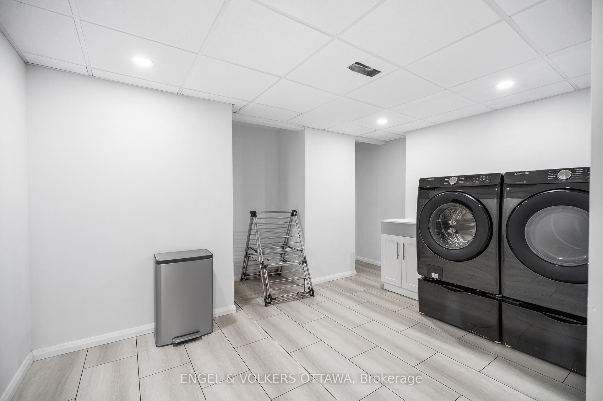 Photo 34 of 777 Coast Circle, Ottawa, Mahogany Community — HOMEH