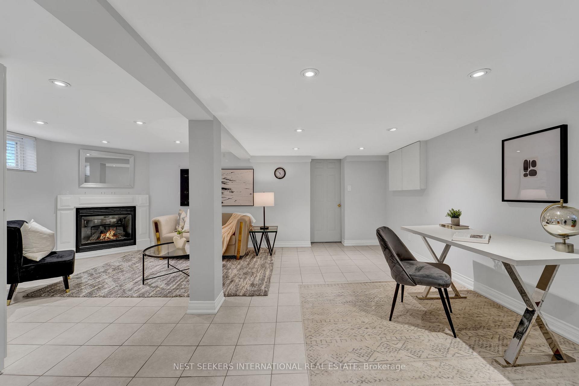 Photo 32 of 42 Fordwich Crescent, Etobicoke, Rexdale-Kipling — HOMEH