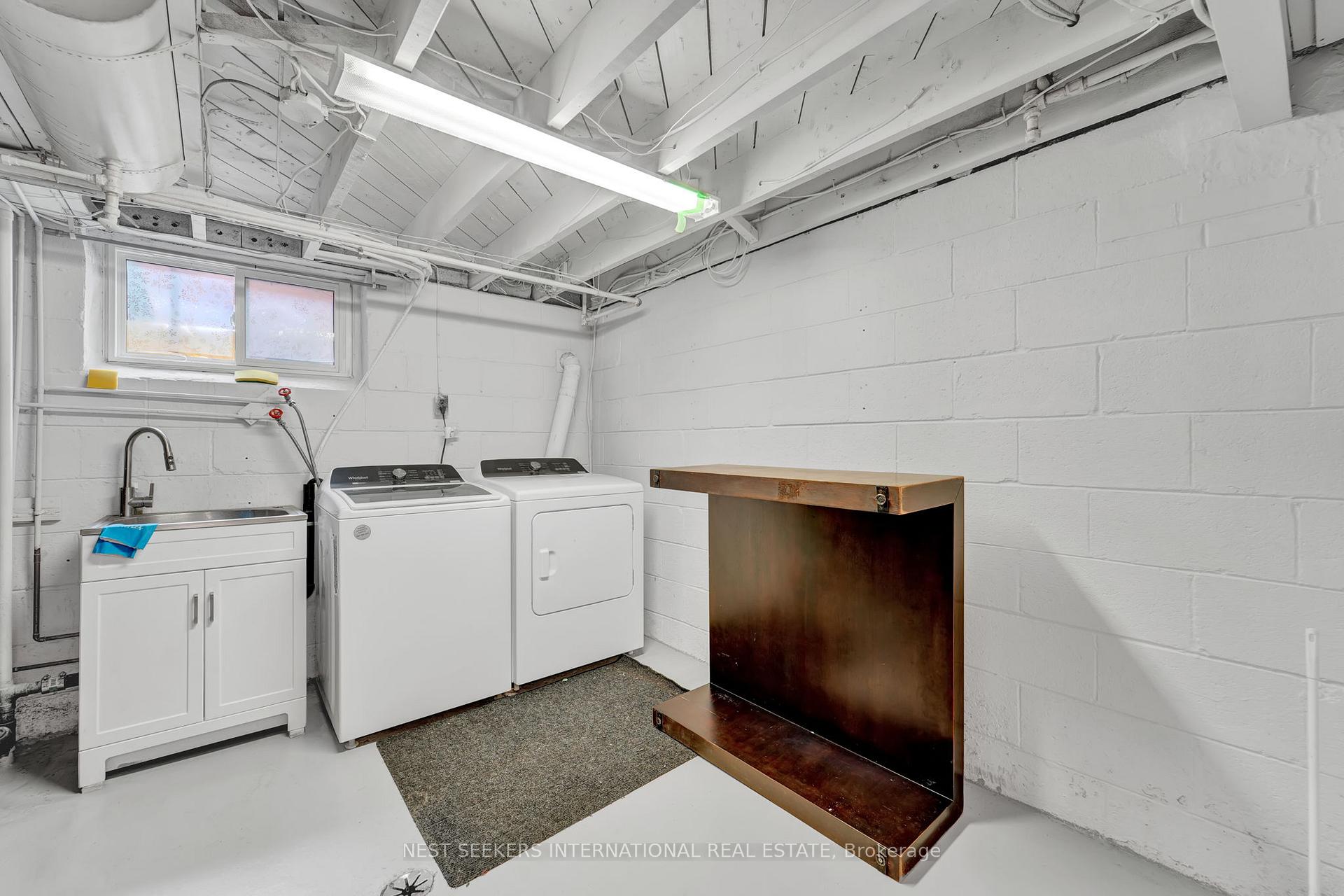 Photo 35 of 42 Fordwich Crescent, Etobicoke, Rexdale-Kipling — HOMEH