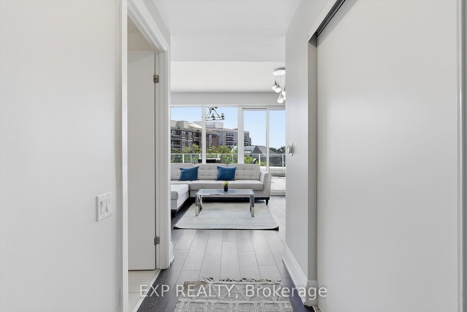 Photo 8 of Unit 311, 20 Brin Drive, Etobicoke, Edenbridge-Humber Valley — HOMEH