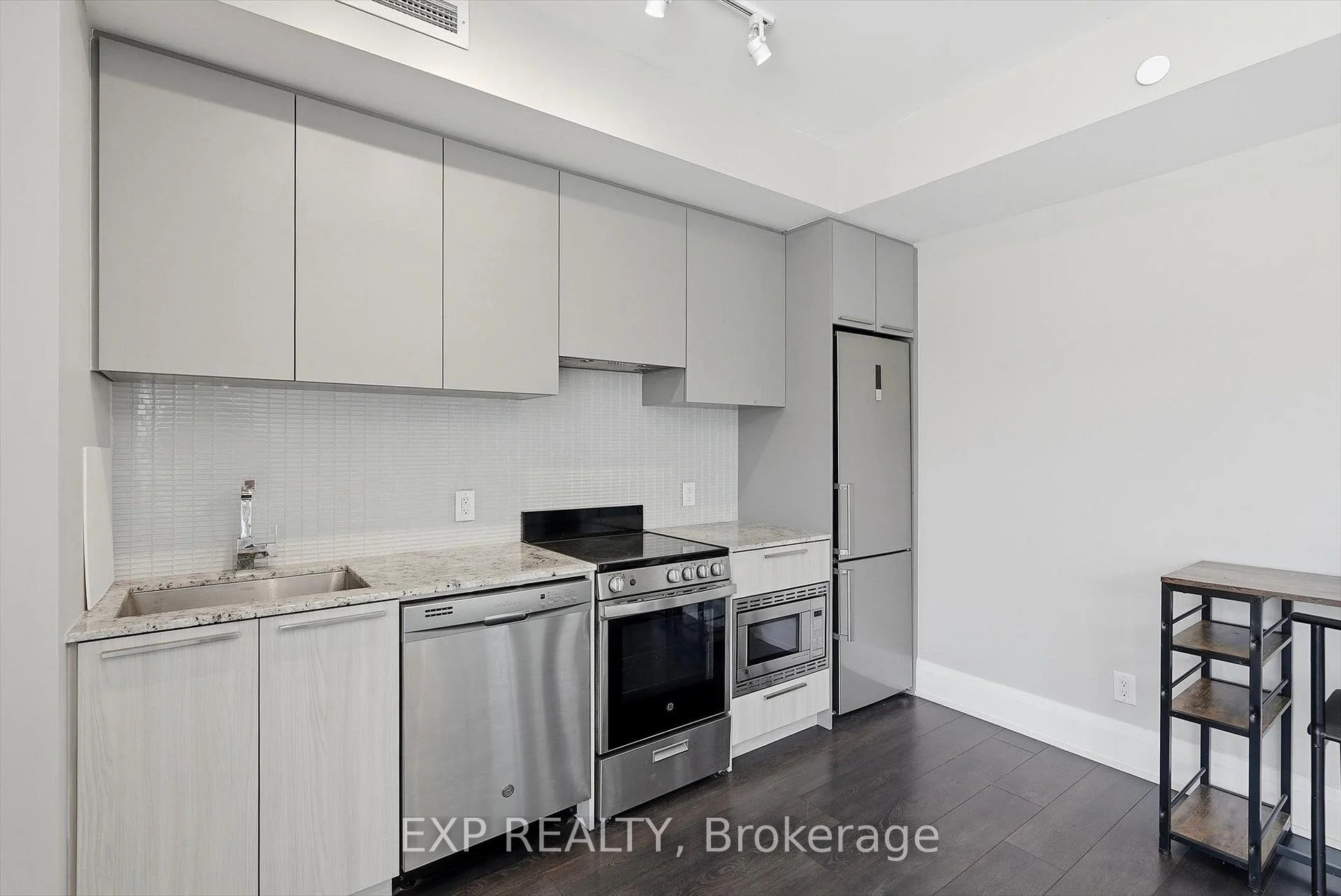 Photo 16 of Unit 311, 20 Brin Drive, Etobicoke, Edenbridge-Humber Valley — HOMEH