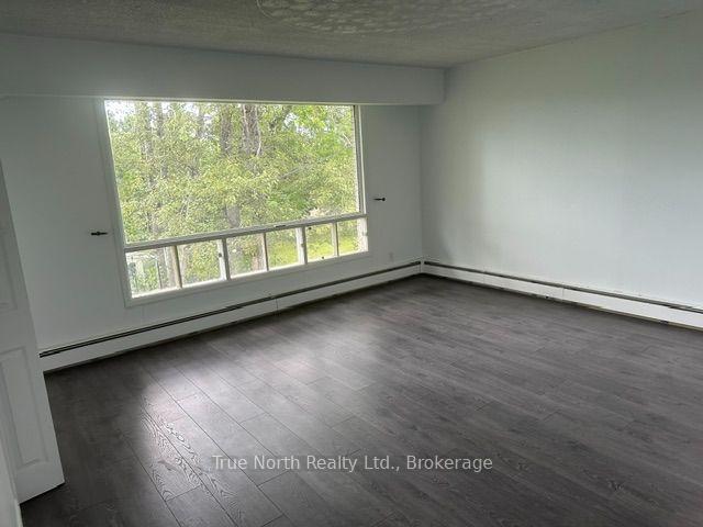 Photo 11 of 27 Kimberly Drive, Kapuskasing — HOMEH