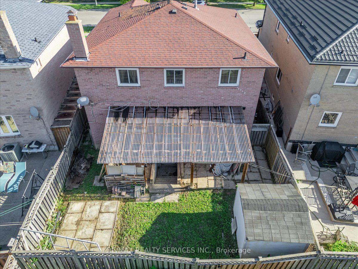 Photo 46 of 162 Major William Sharpe Drive, Brampton, Northwood Park — HOMEH