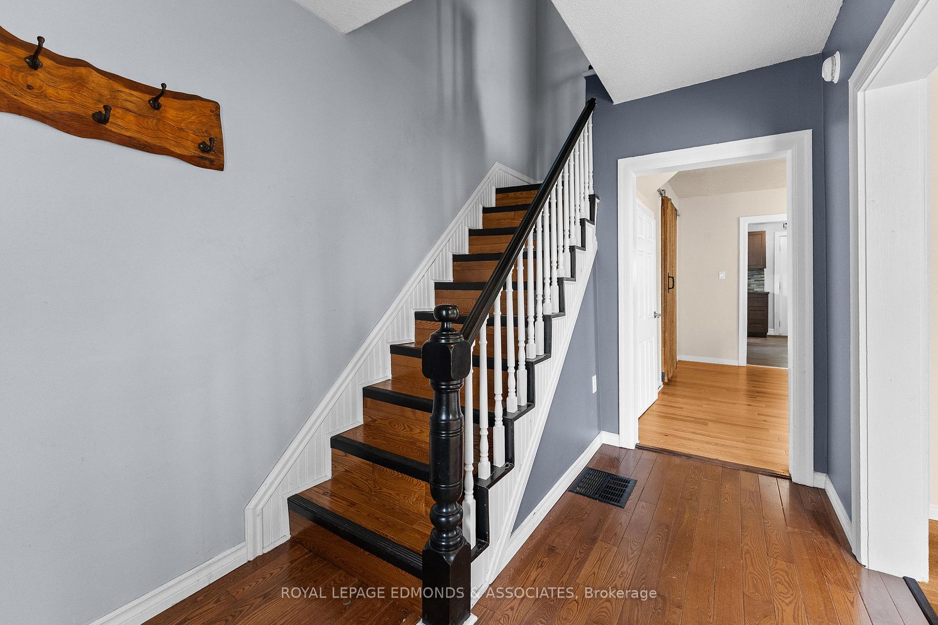 Photo 9 of 594 Isabella Street, Pembroke, Pembroke — HOMEH
