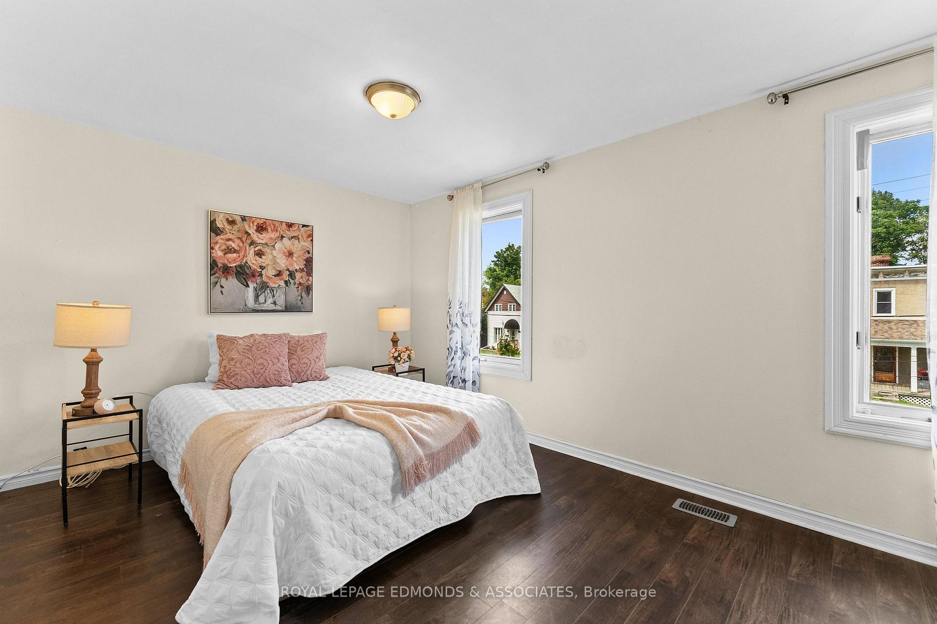Photo 20 of 594 Isabella Street, Pembroke, Pembroke — HOMEH