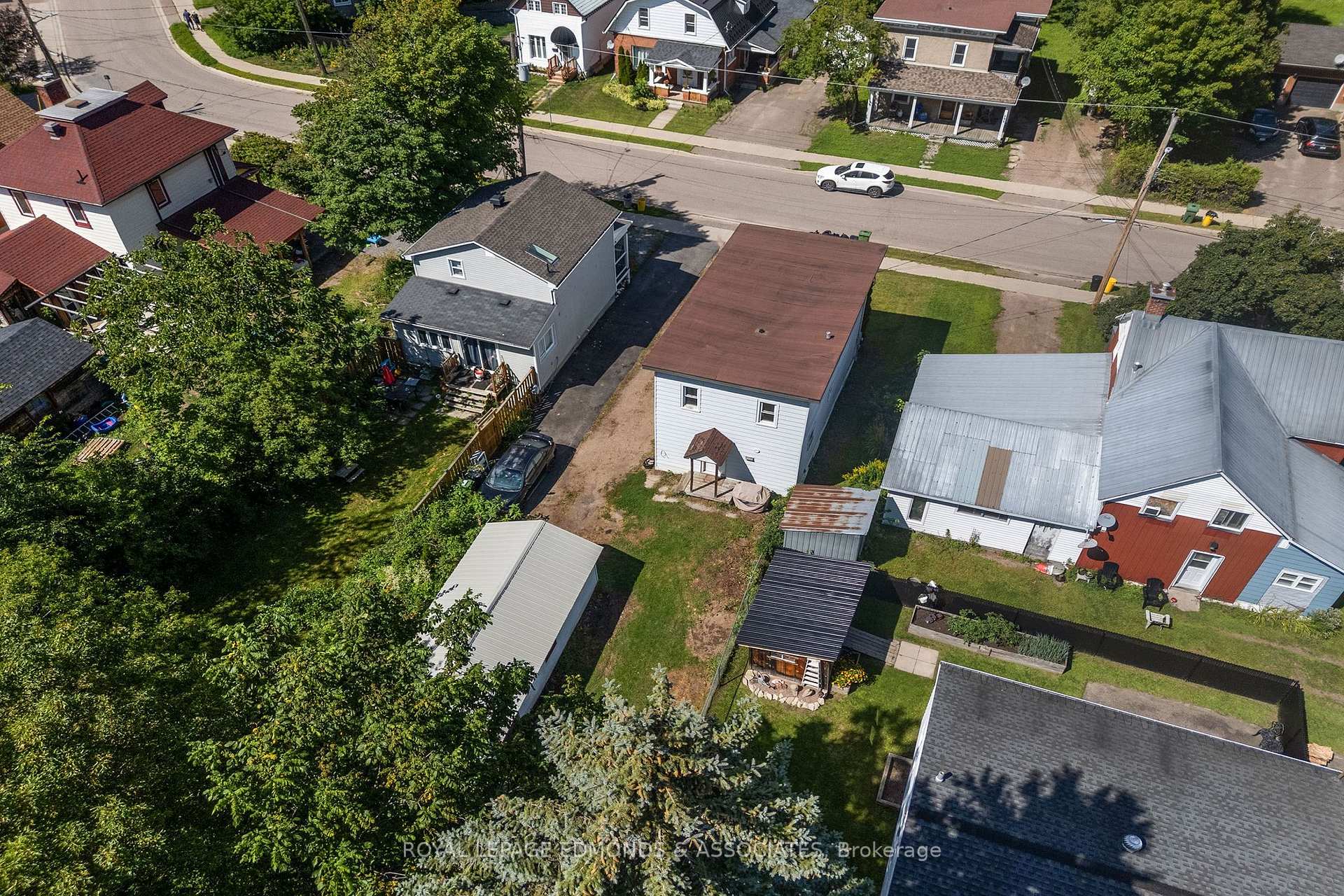 Photo 31 of 594 Isabella Street, Pembroke, Pembroke — HOMEH