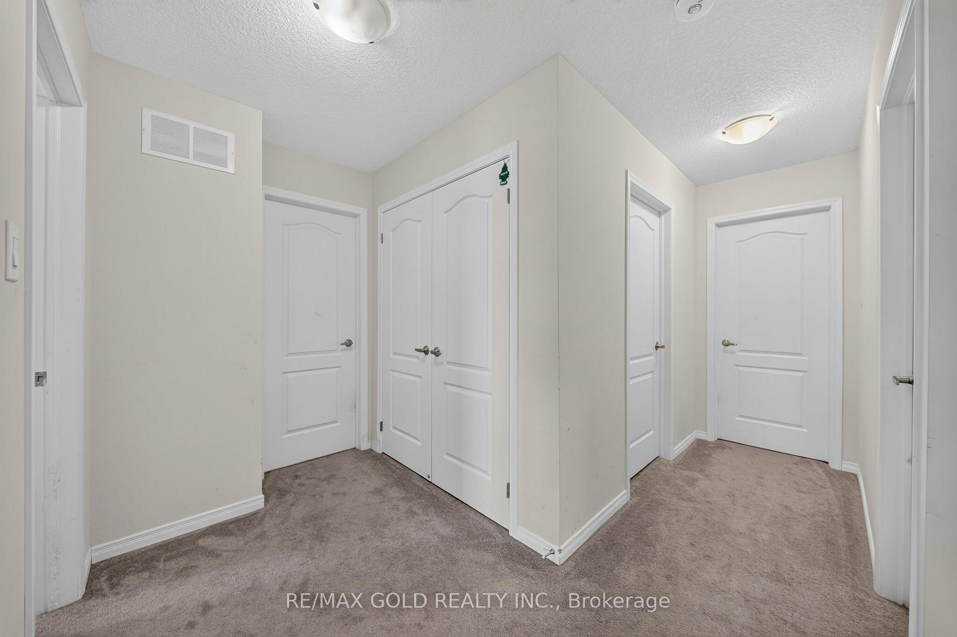 Photo 19 of 7997 Odell Crescent, Niagara Falls, Brown — HOMEH