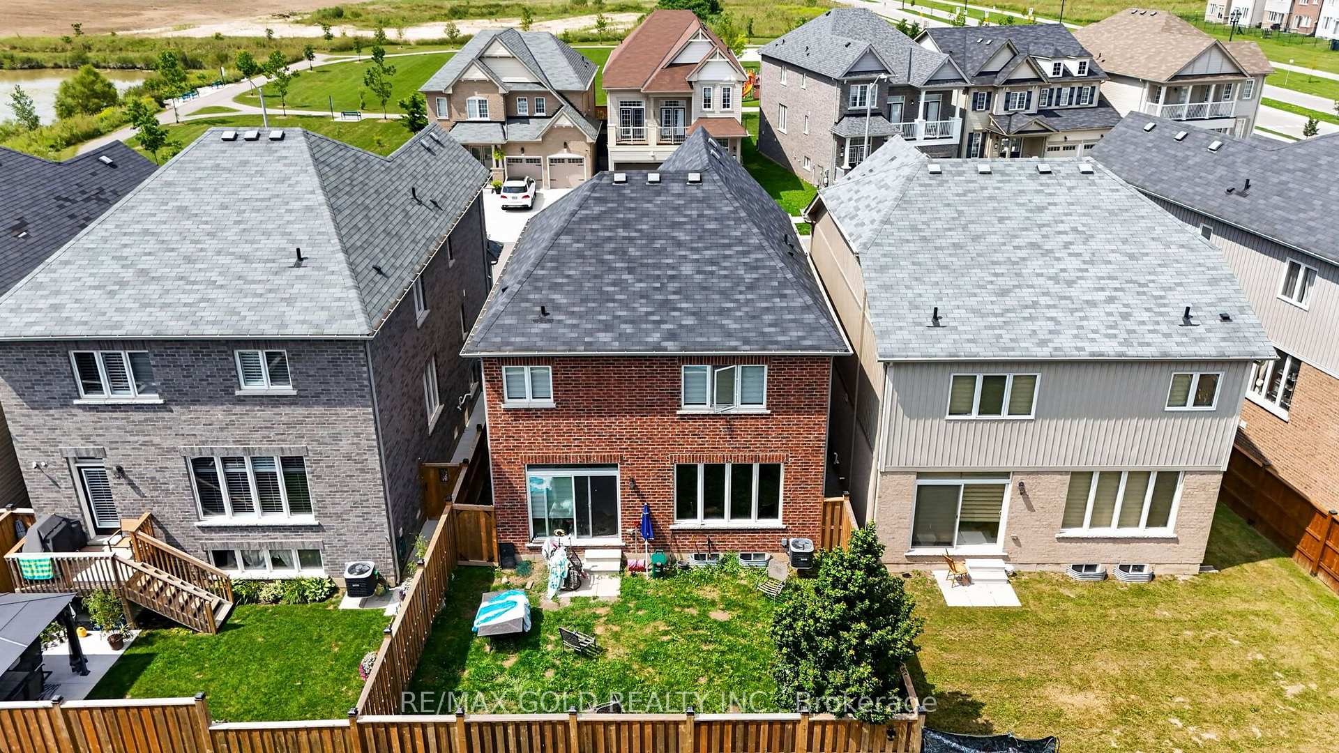 Photo 38 of 7997 Odell Crescent, Niagara Falls, Brown — HOMEH