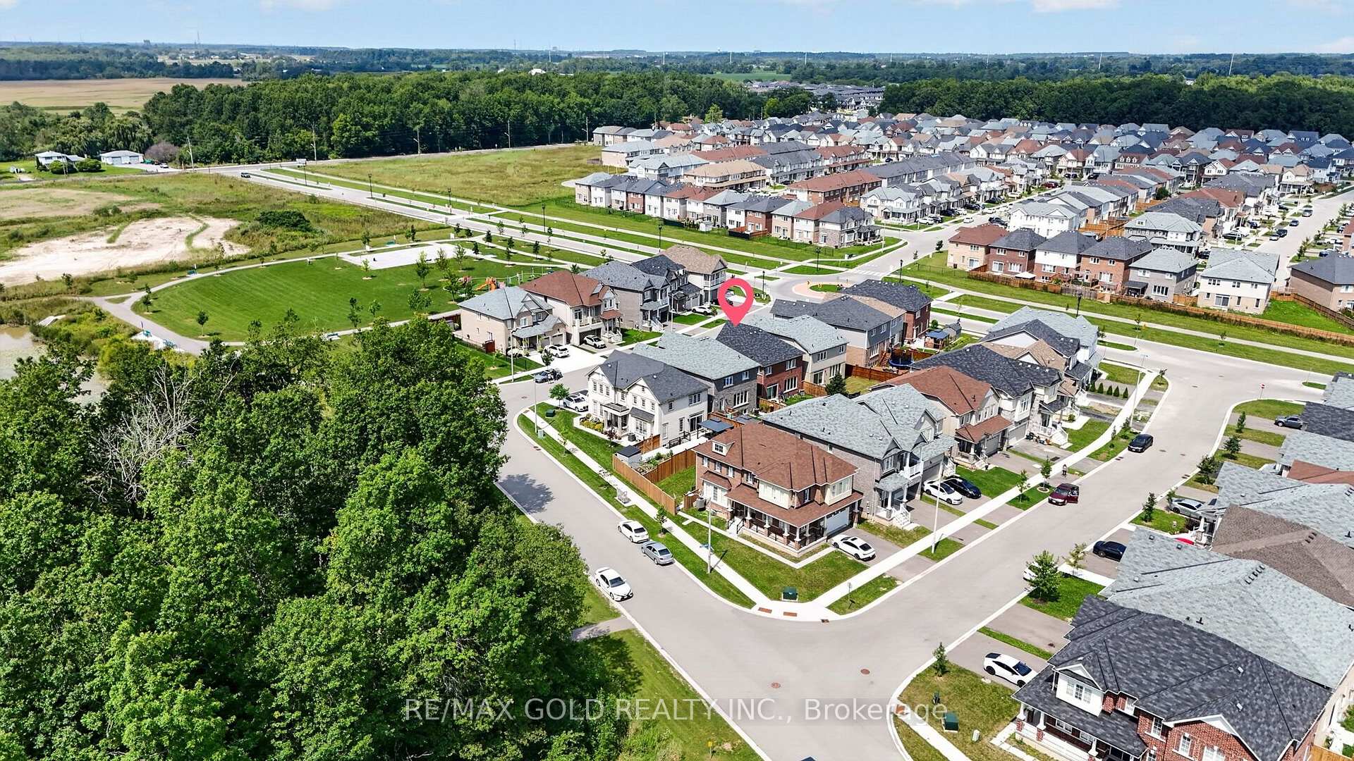 Photo 42 of 7997 Odell Crescent, Niagara Falls, Brown — HOMEH