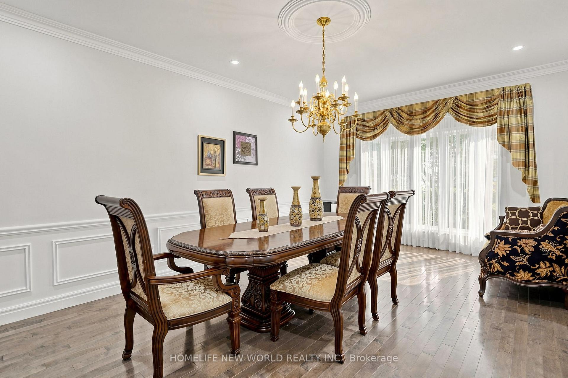 Photo 20 of 27 Walnut Glen Place, Markham, Devil's Elbow — HOMEH