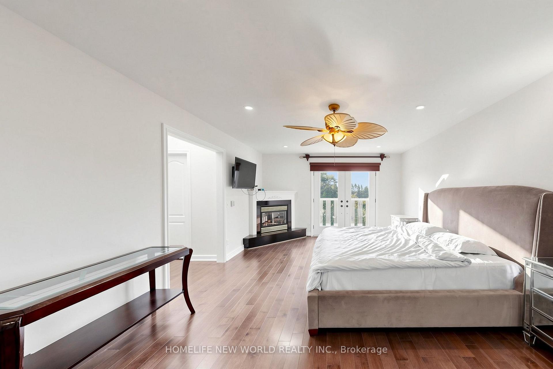 Photo 25 of 27 Walnut Glen Place, Markham, Devil's Elbow — HOMEH