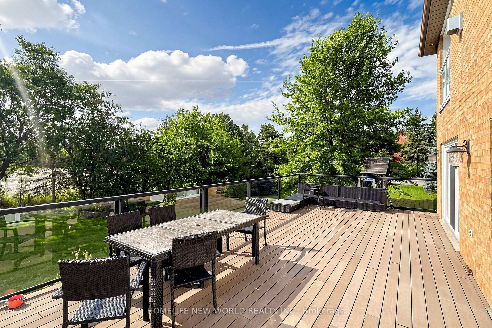 Photo 42 of 27 Walnut Glen Place, Markham, Devil's Elbow — HOMEH