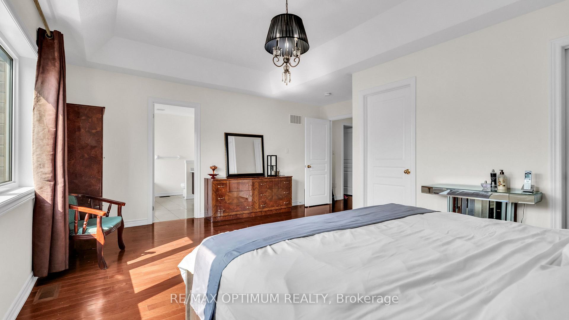 Photo 22 of 25 Walbrook Road, Brampton, Credit Valley — HOMEH