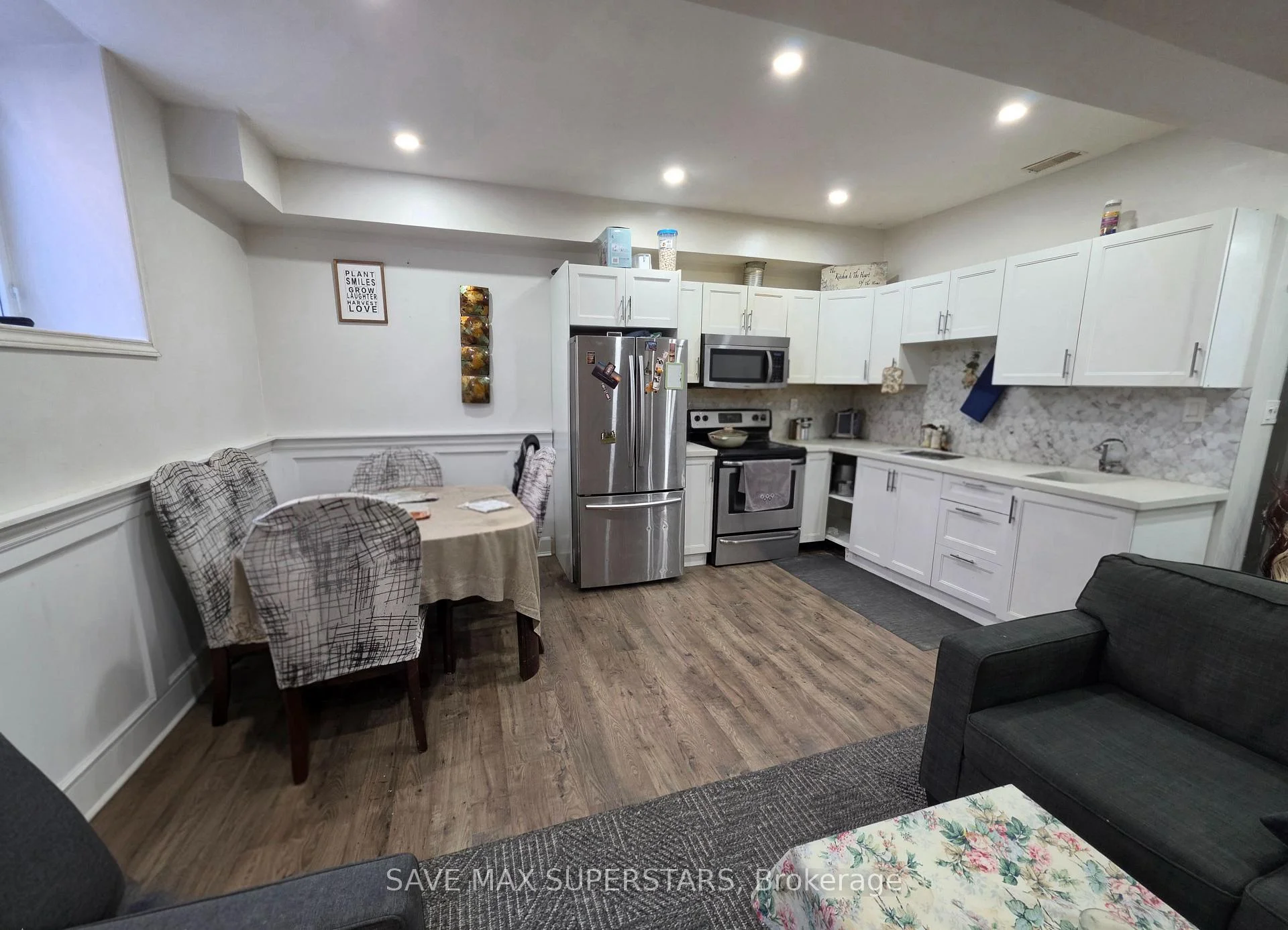 Photo 14 of Unit Lower, 133 The Queensway Way, Barrie, Innis-Shore — HOMEH