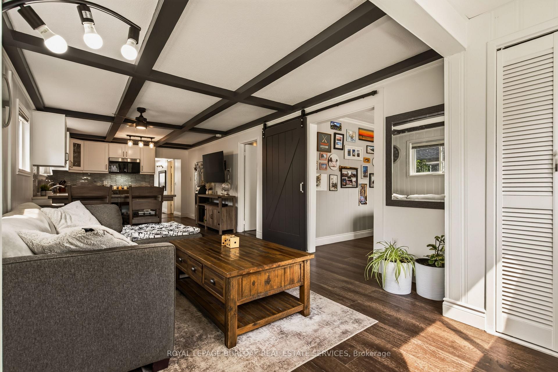 Photo 3 of 29 Hixon Road, Hamilton, Rosedale — HOMEH