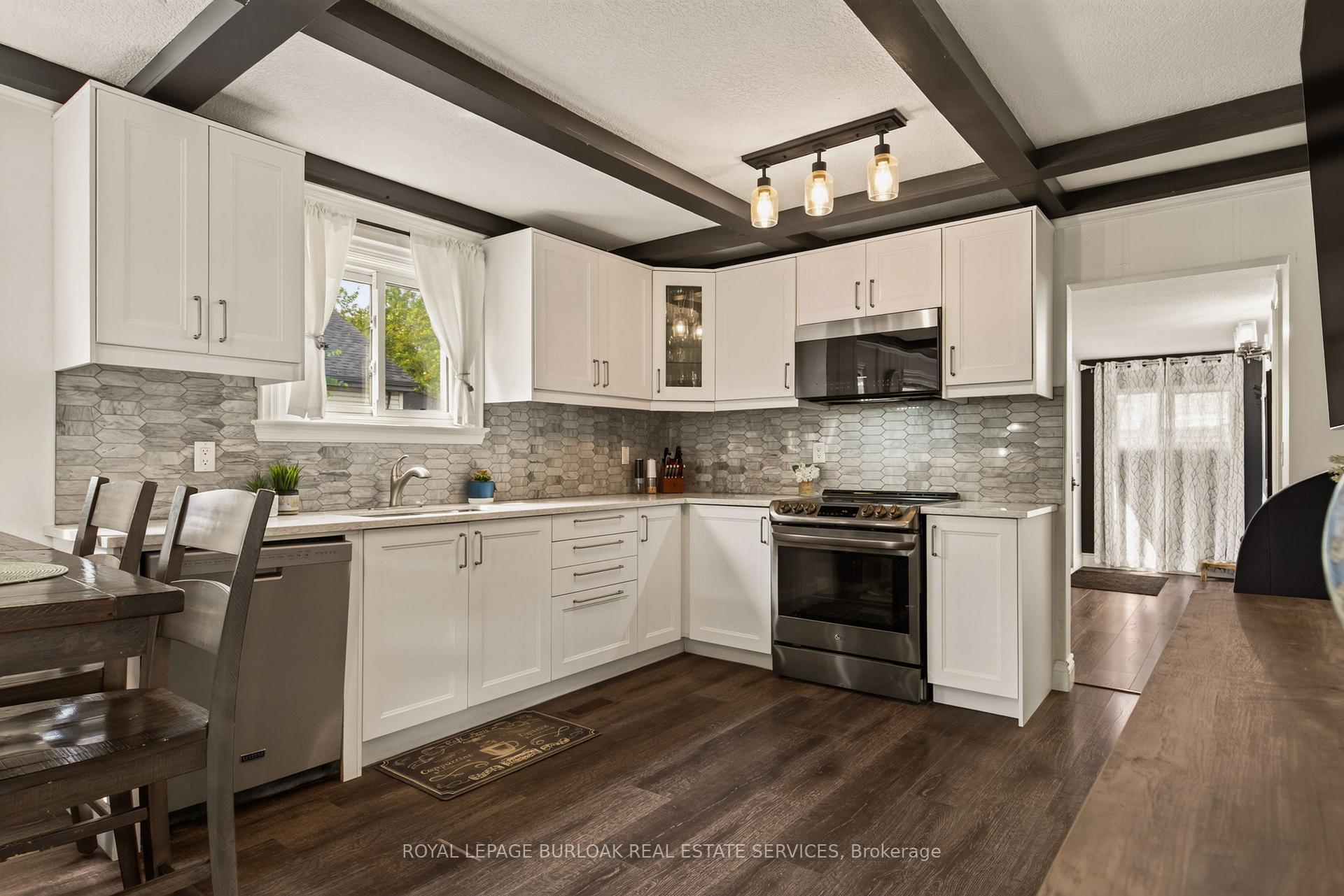 Photo 9 of 29 Hixon Road, Hamilton, Rosedale — HOMEH