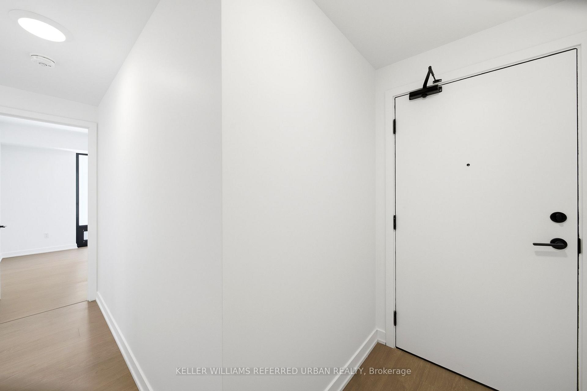 Photo 4 of Unit 1525, 89 Montclair Avenue, Toronto, Forest Hill South — HOMEH