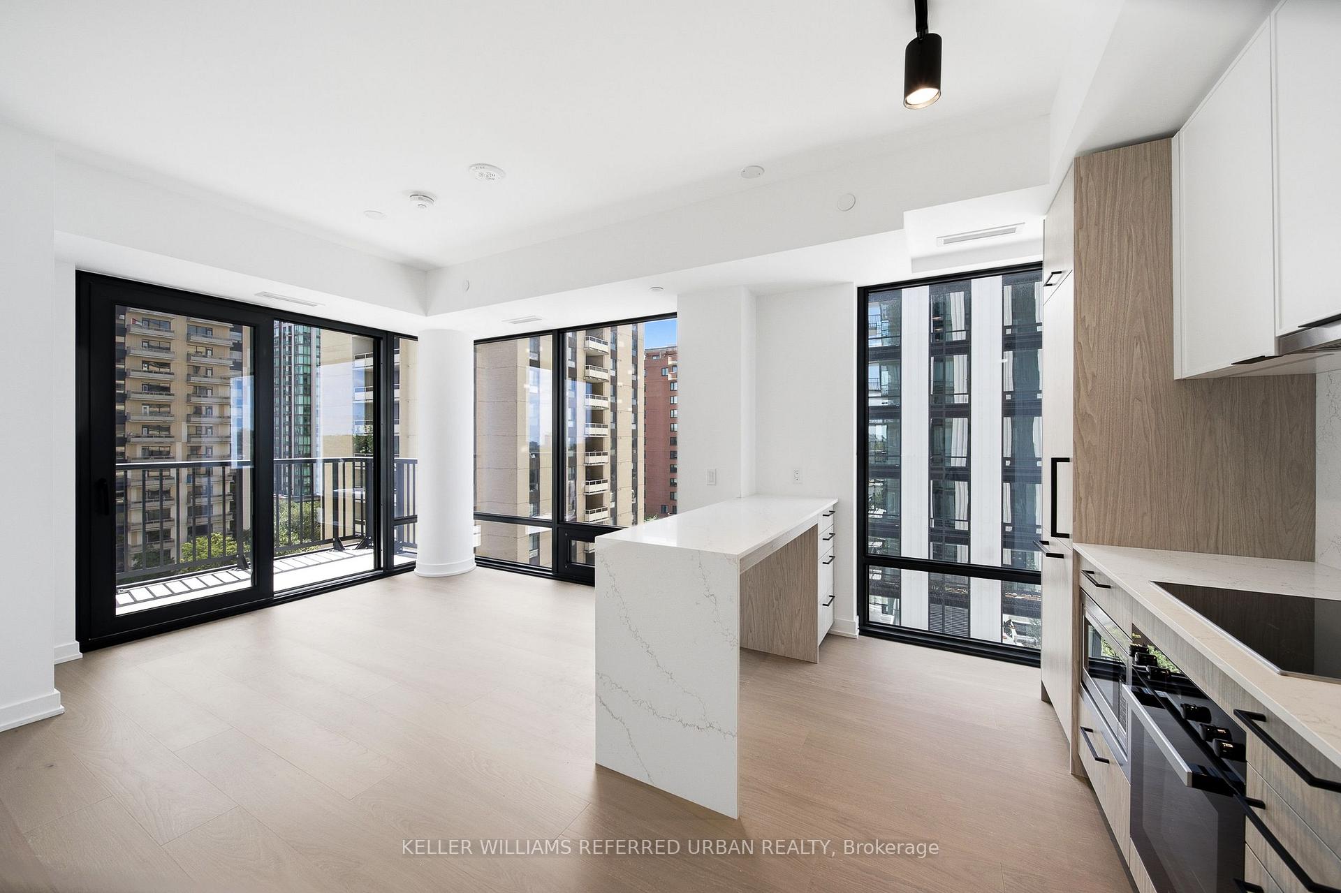 Photo 5 of Unit 1525, 89 Montclair Avenue, Toronto, Forest Hill South — HOMEH