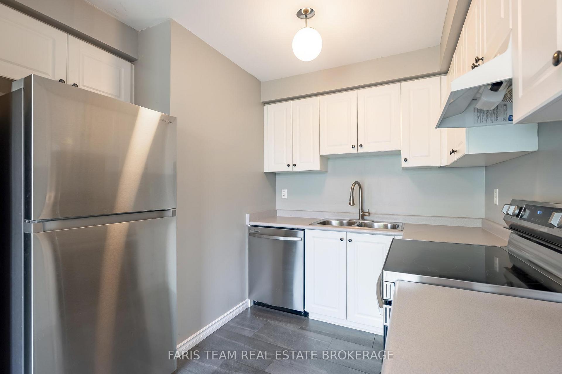 Photo 4 of Unit 76, 243 Ferndale Drive S, Barrie, Ardagh — HOMEH