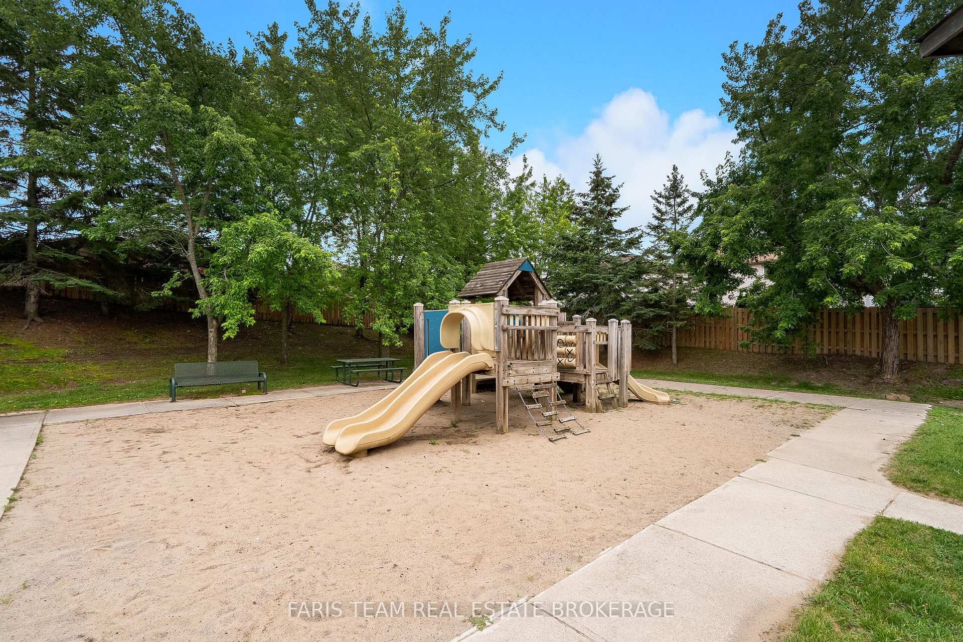Photo 24 of Unit 76, 243 Ferndale Drive S, Barrie, Ardagh — HOMEH