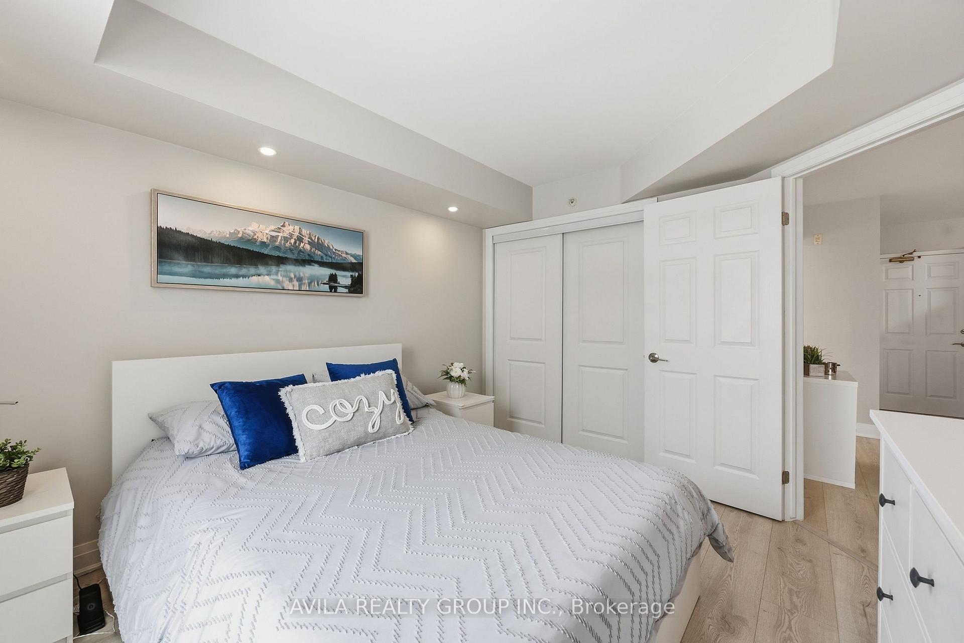 Photo 15 of Unit 203, 1460 Bishops Gate, Oakville, Glen Abbey — HOMEH