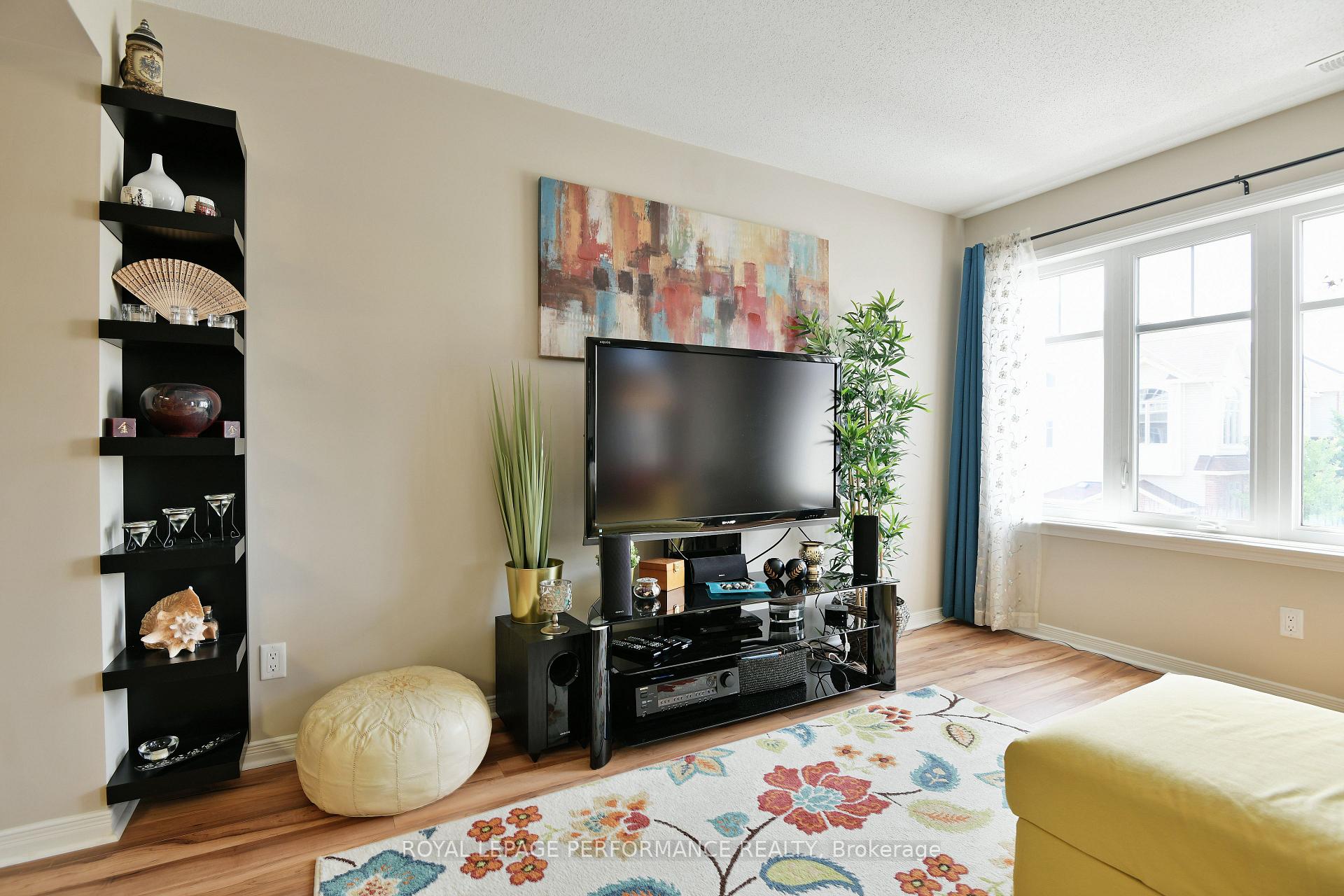 Photo 6 of Unit 1, 125 Keltie Private, Ottawa, Barrhaven - Longfields — HOMEH
