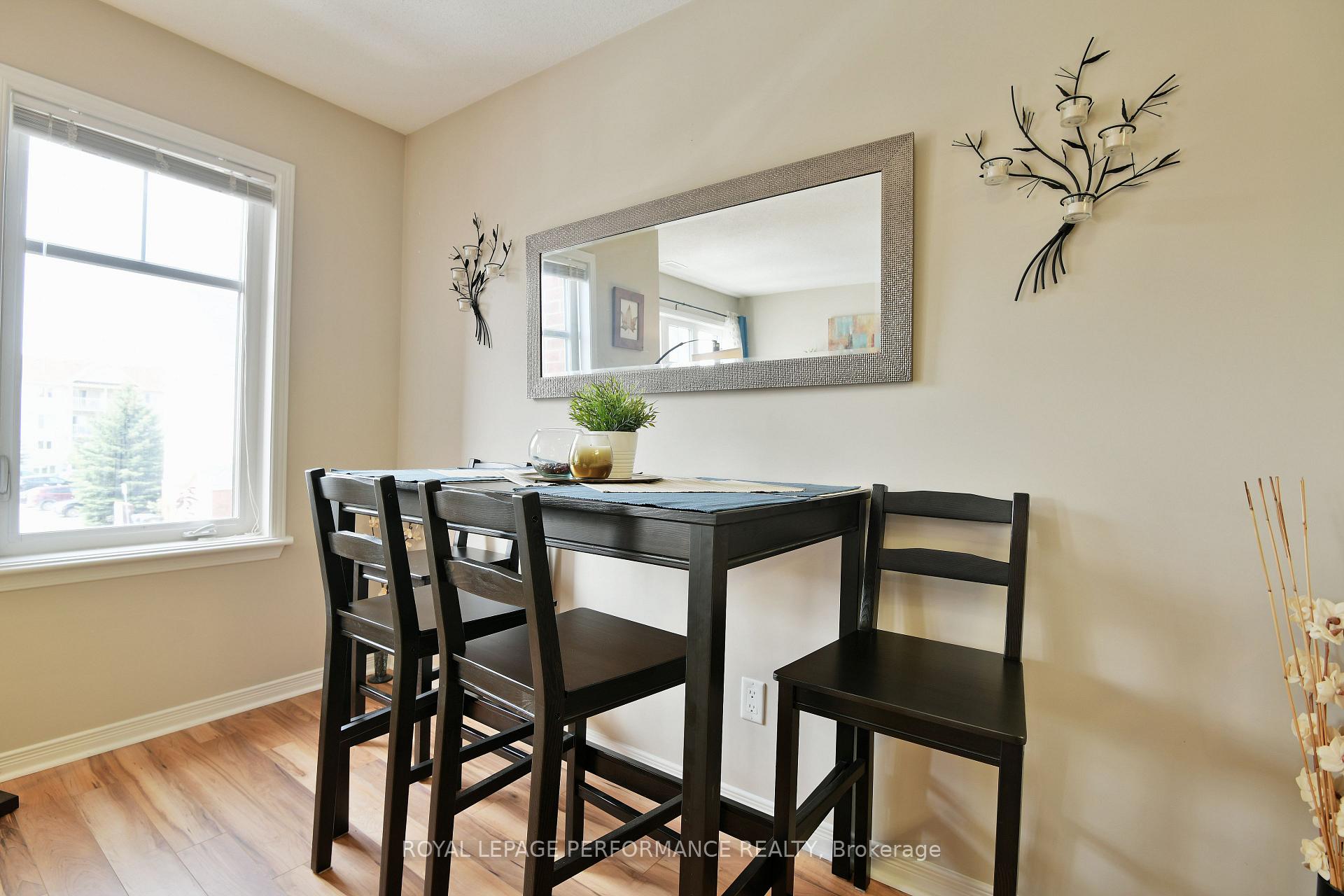 Photo 8 of Unit 1, 125 Keltie Private, Ottawa, Barrhaven - Longfields — HOMEH