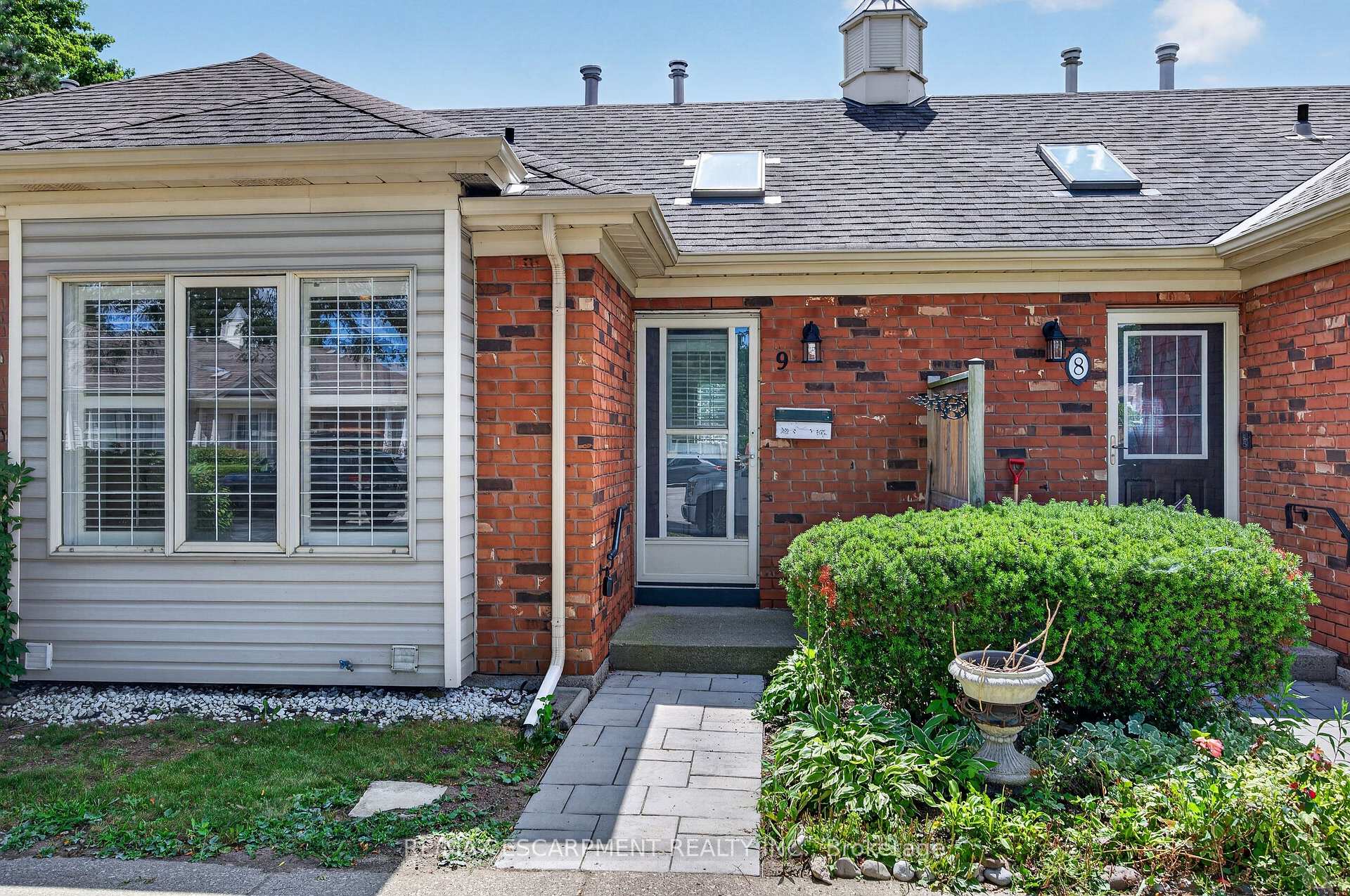 Photo 1 of Unit 9, 175 Fiddlers Green Road, Hamilton, Ancaster — HOMEH