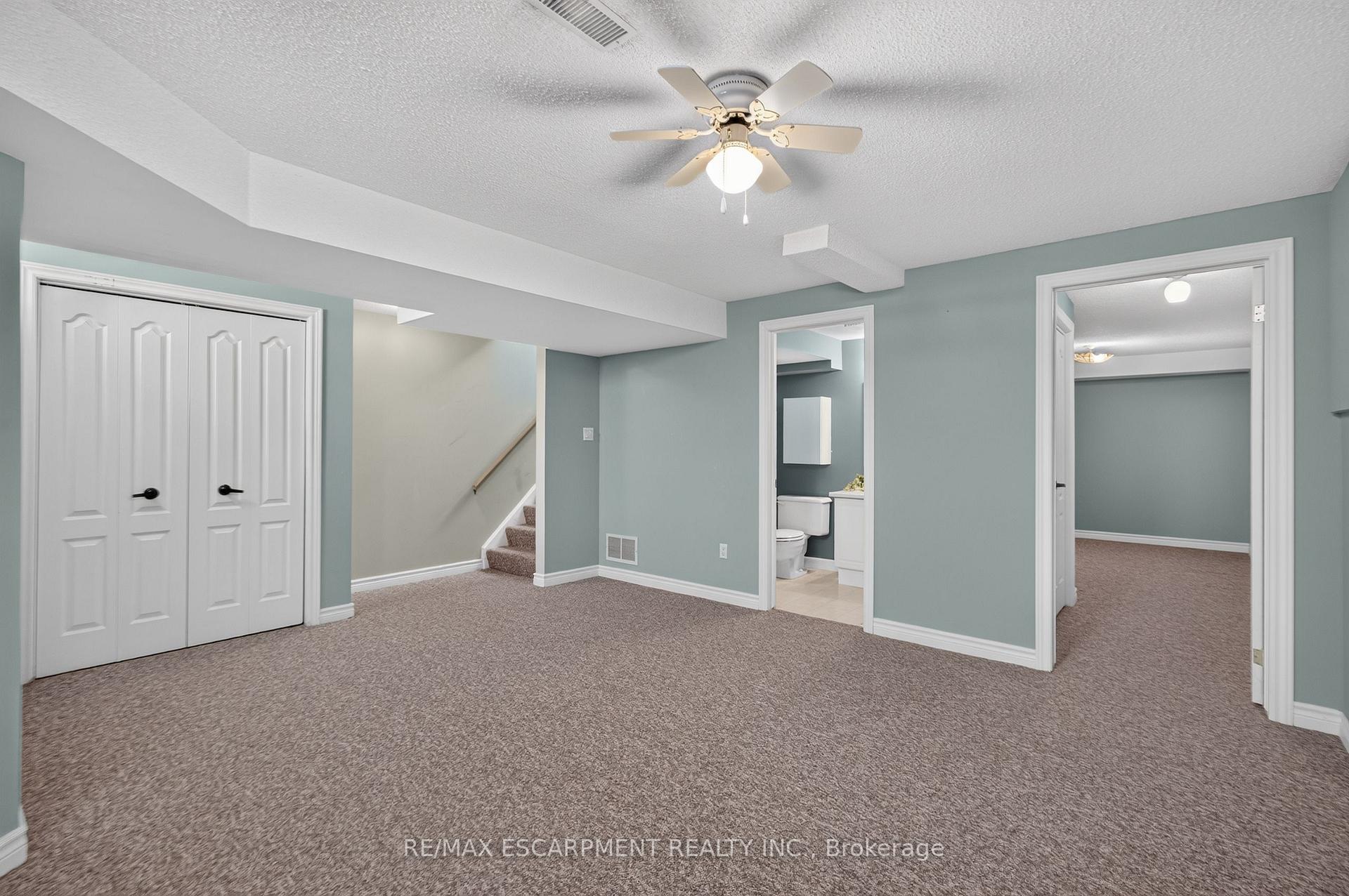 Photo 22 of Unit 9, 175 Fiddlers Green Road, Hamilton, Ancaster — HOMEH