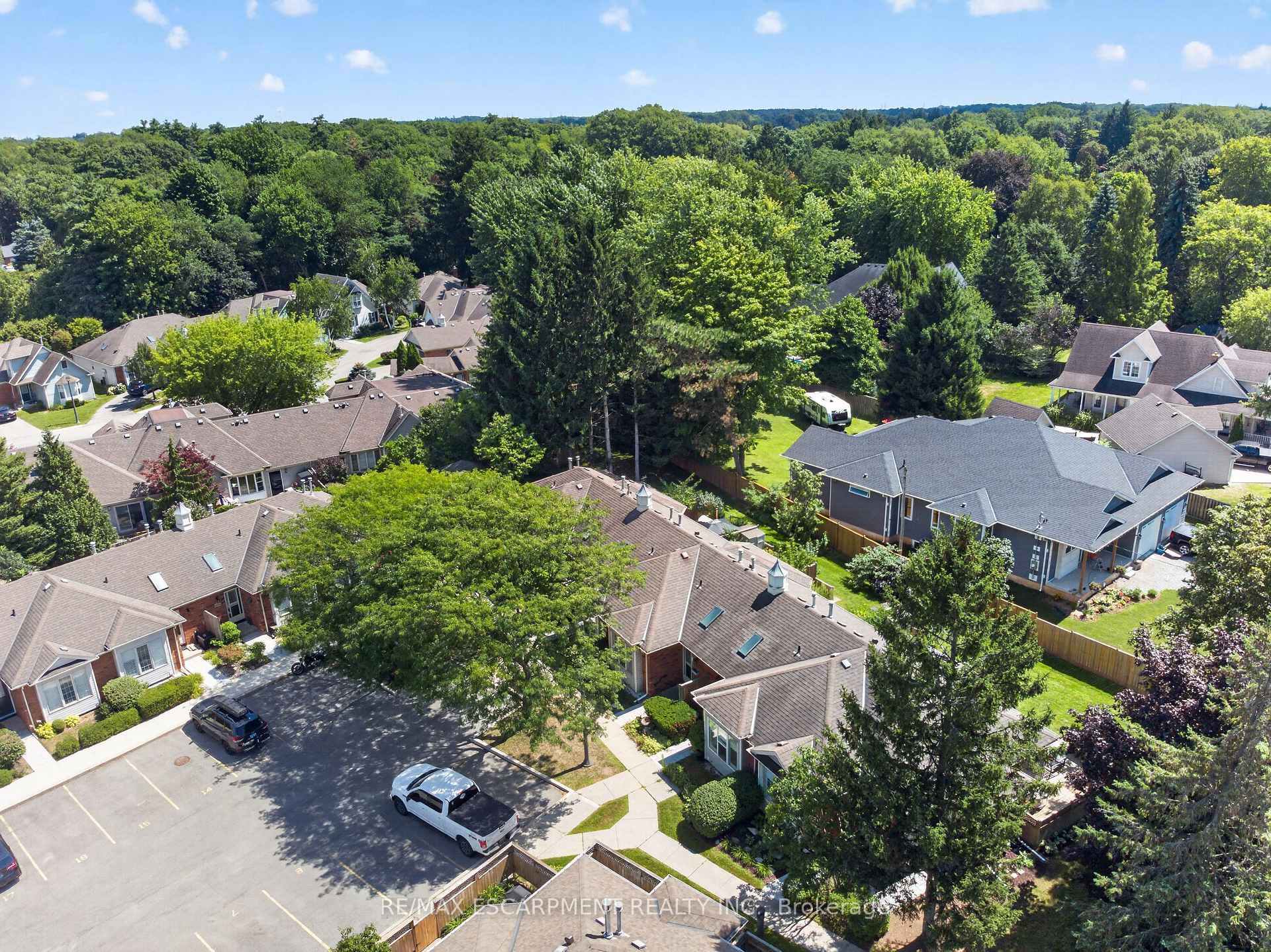 Photo 39 of Unit 9, 175 Fiddlers Green Road, Hamilton, Ancaster — HOMEH