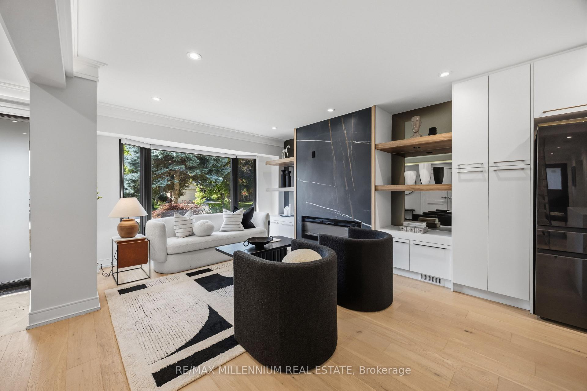 Photo 4 of 14 Portree Crescent, Markham, Royal Orchard — HOMEH