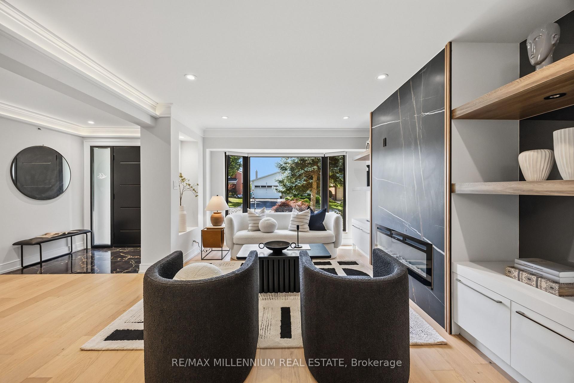 Photo 5 of 14 Portree Crescent, Markham, Royal Orchard — HOMEH