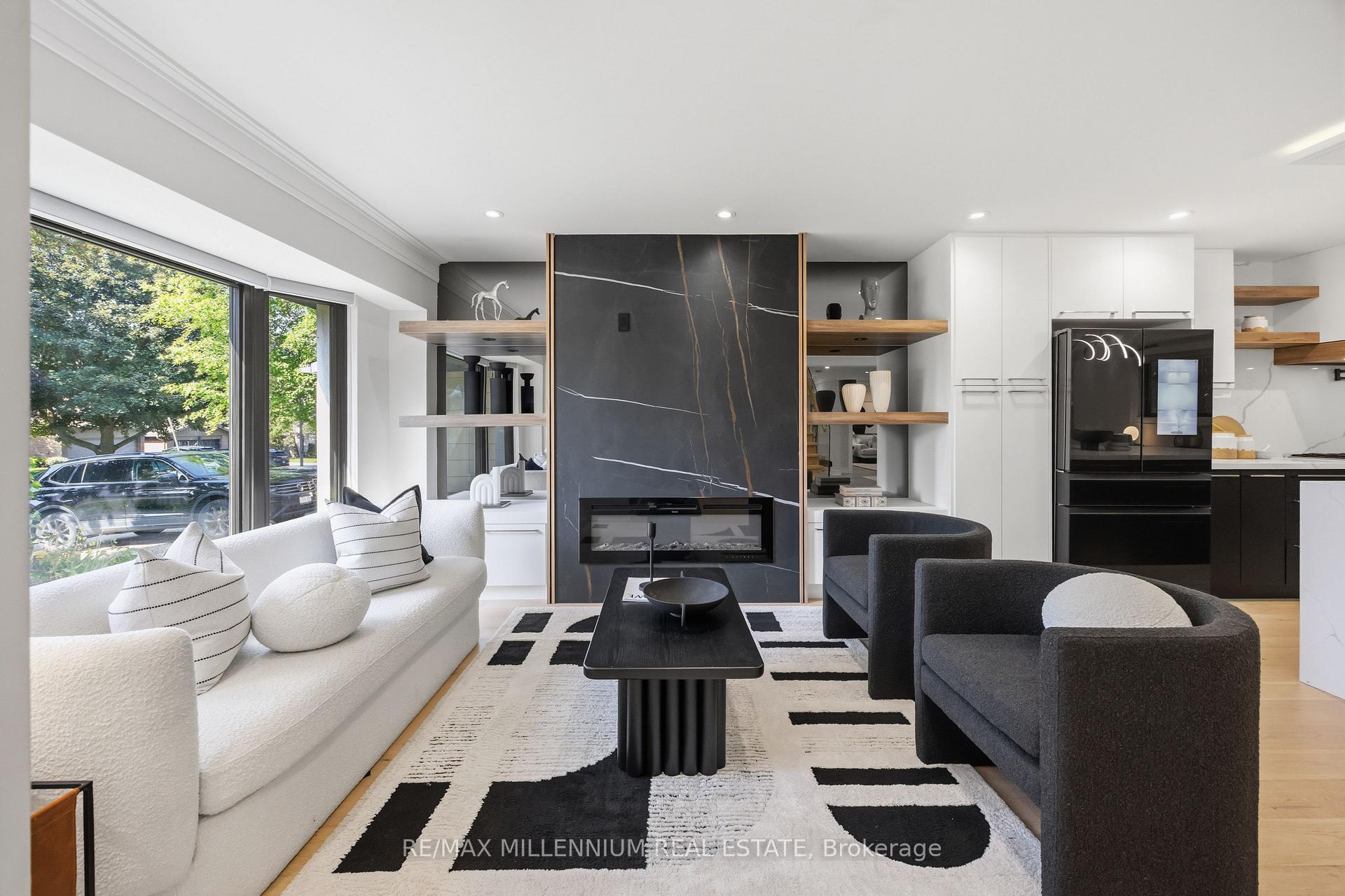 Photo 7 of 14 Portree Crescent, Markham, Royal Orchard — HOMEH