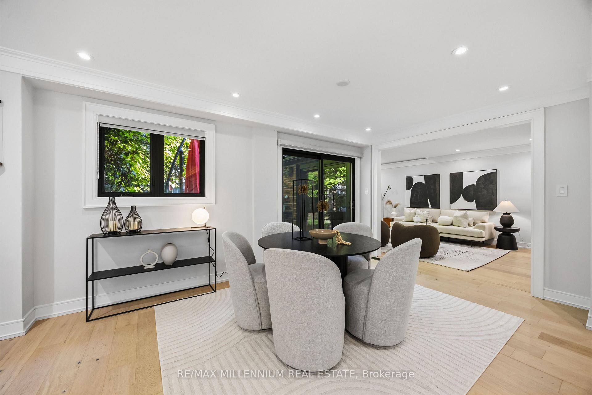 Photo 16 of 14 Portree Crescent, Markham, Royal Orchard — HOMEH