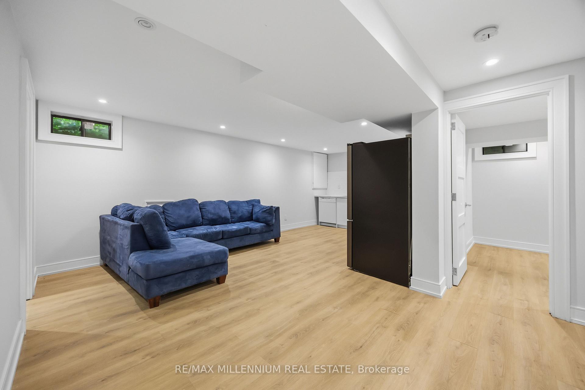 Photo 38 of 14 Portree Crescent, Markham, Royal Orchard — HOMEH
