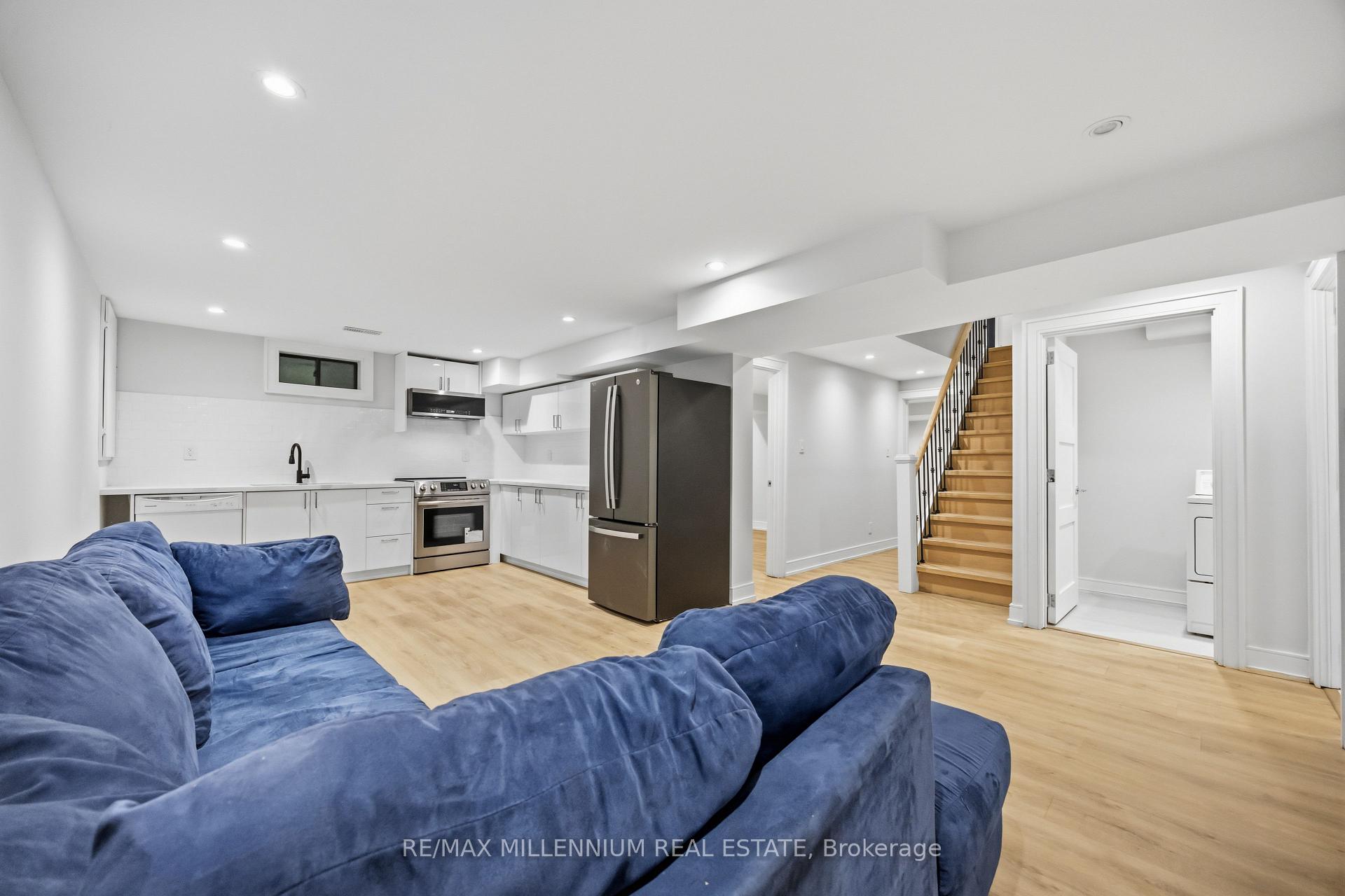Photo 39 of 14 Portree Crescent, Markham, Royal Orchard — HOMEH