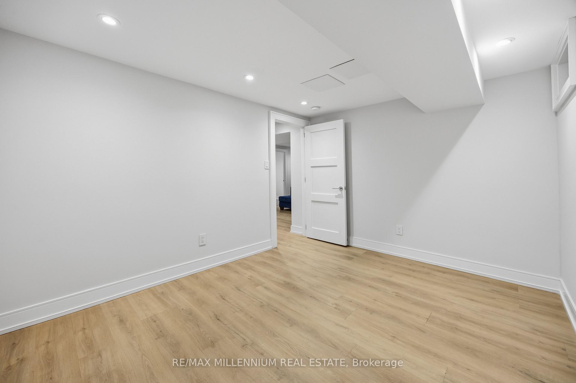 Photo 46 of 14 Portree Crescent, Markham, Royal Orchard — HOMEH